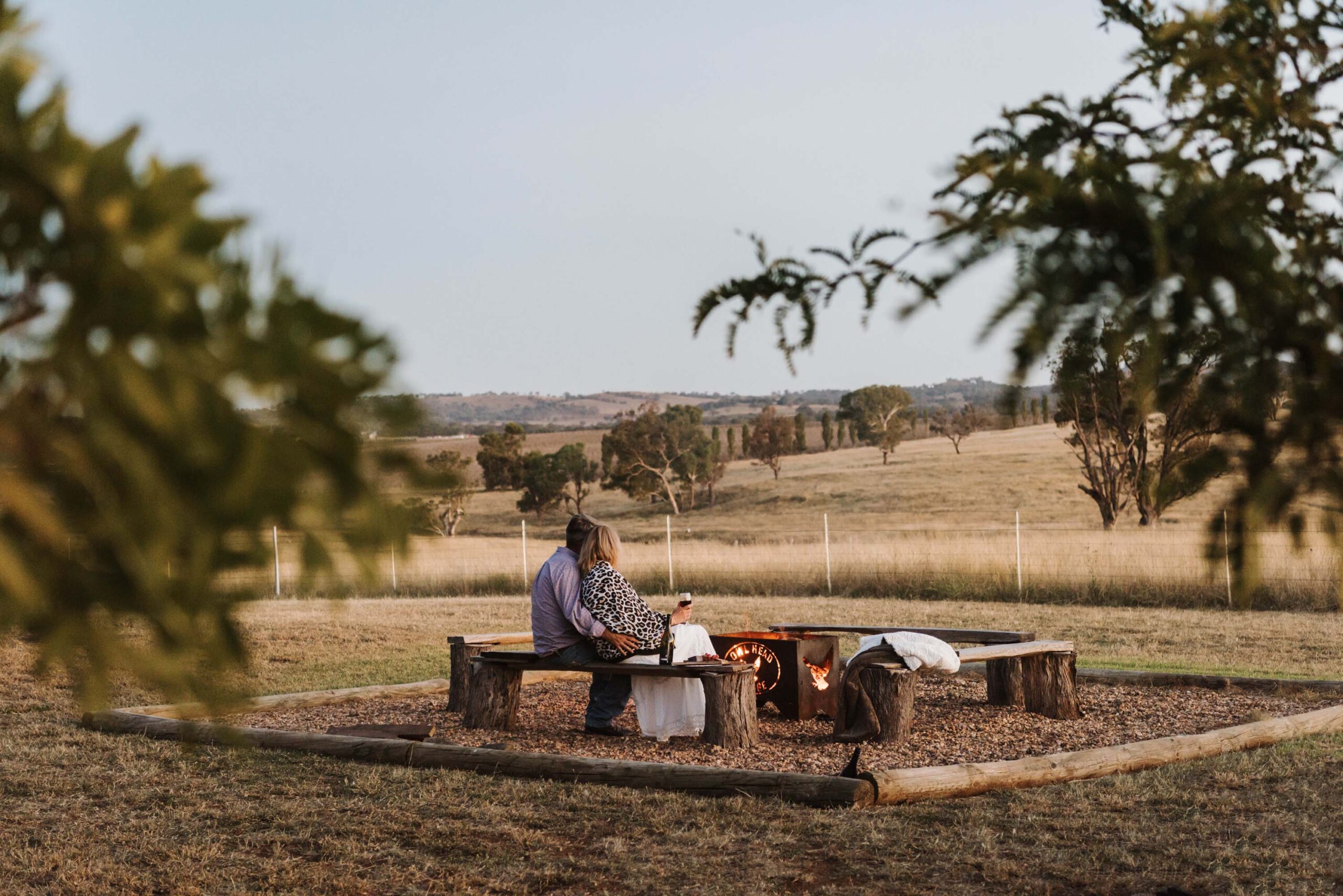 owl head lodge glass studio accommodation gulgong romantic