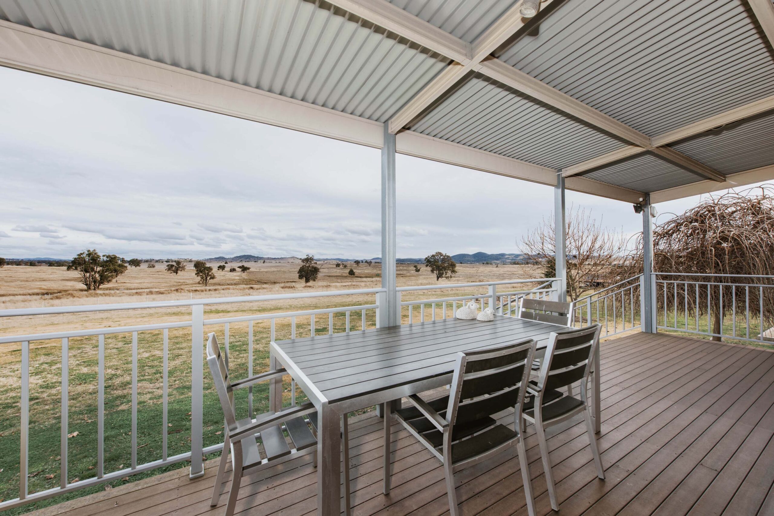 owl head lodge shearers cottage accommodation country views