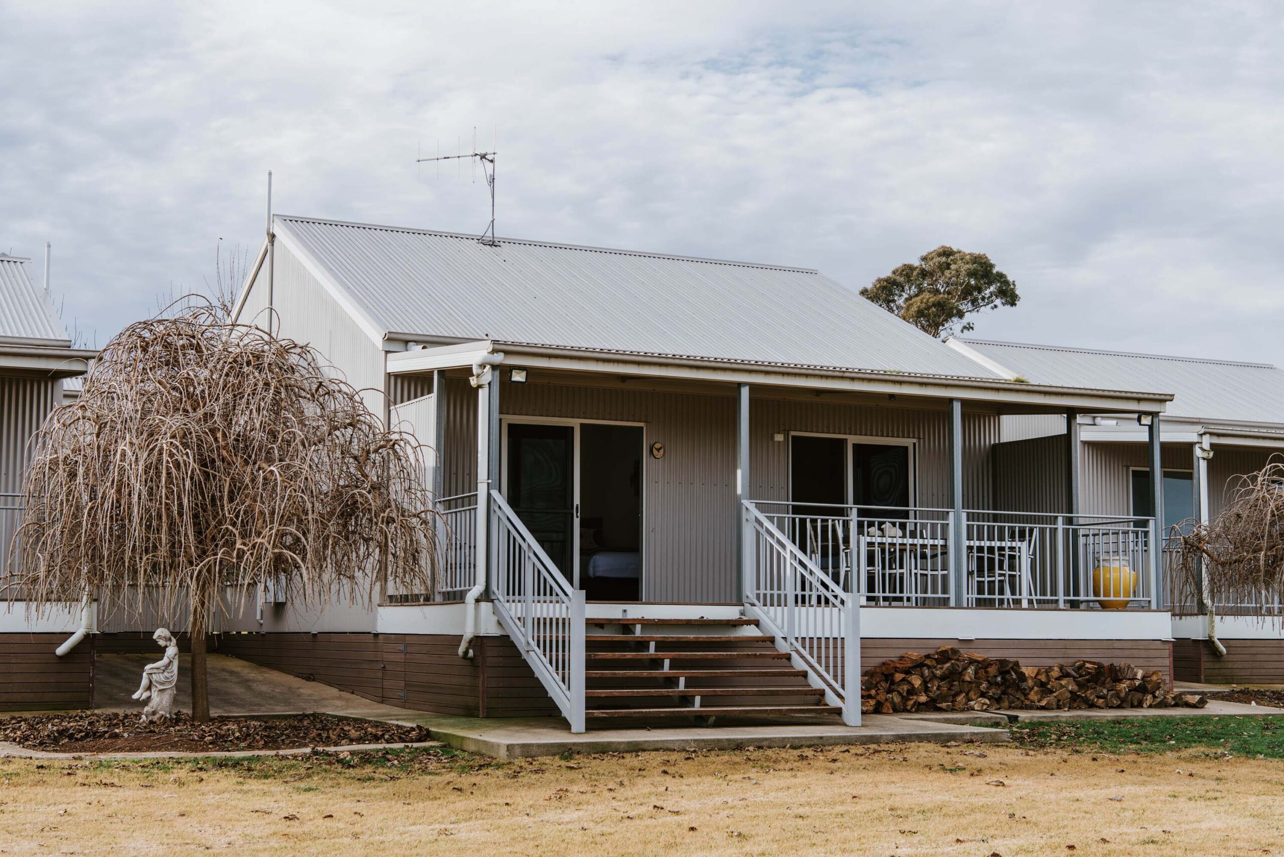 owl head lodge shearers cottage accommodation gulgong